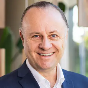 Author Drew Browne Small Business Financial Advisor